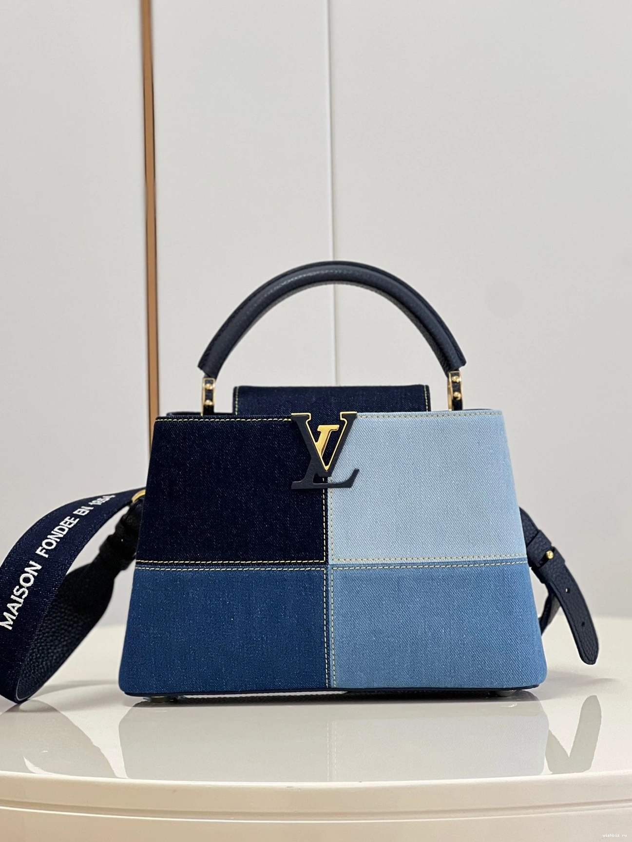 WIS CAPUCINES LOUIS VUITTON BB 0729